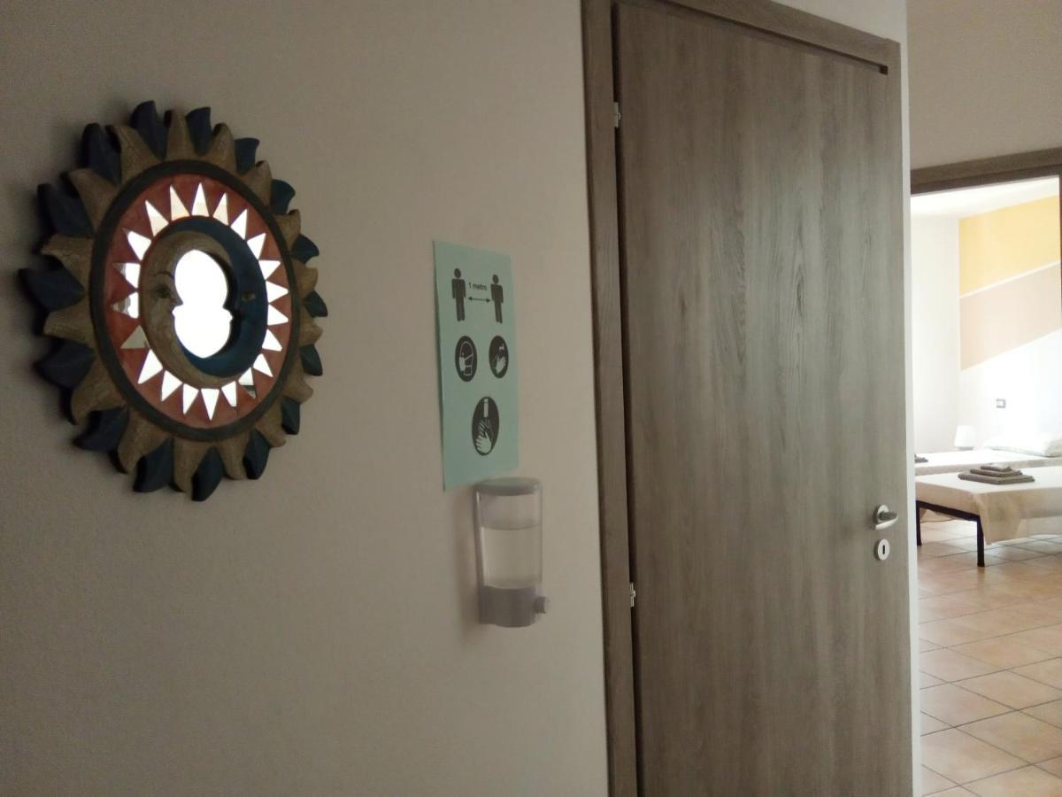 Bed and Breakfast Al Centoventi Porto Torres Exterior foto